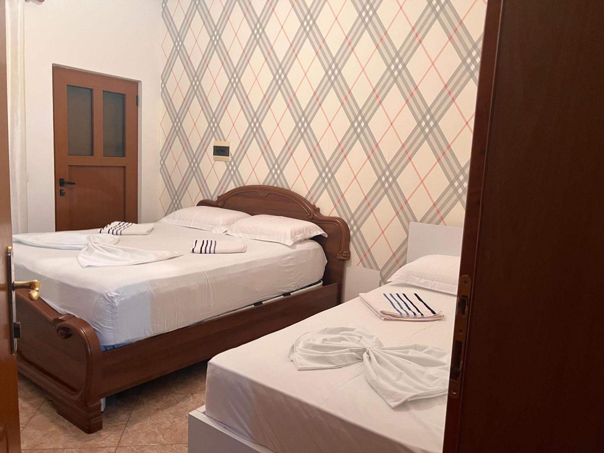 Fori Vodo Hotel Divjake Exterior foto