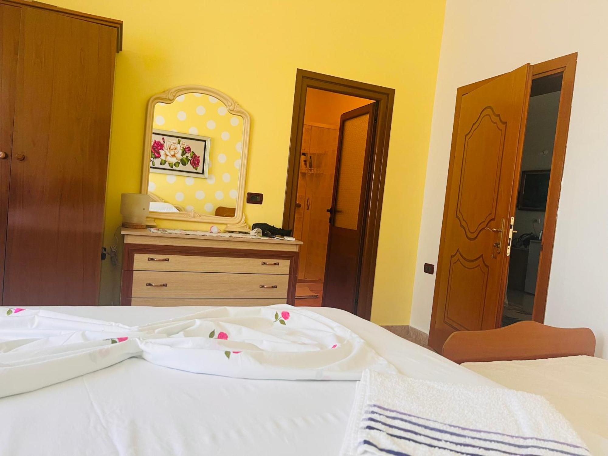 Fori Vodo Hotel Divjake Exterior foto